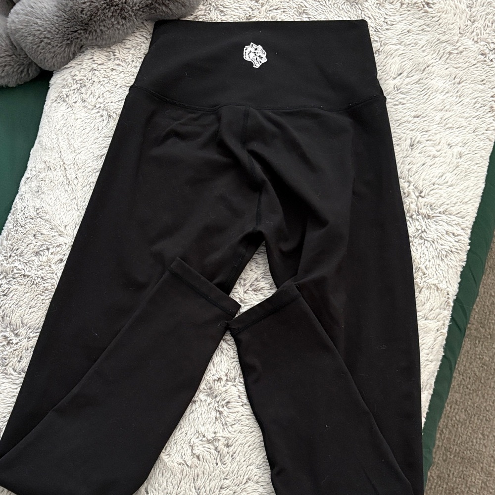 Darc Sport Black 'Wolves' High-Waist Leggings - Picture 4 of 5